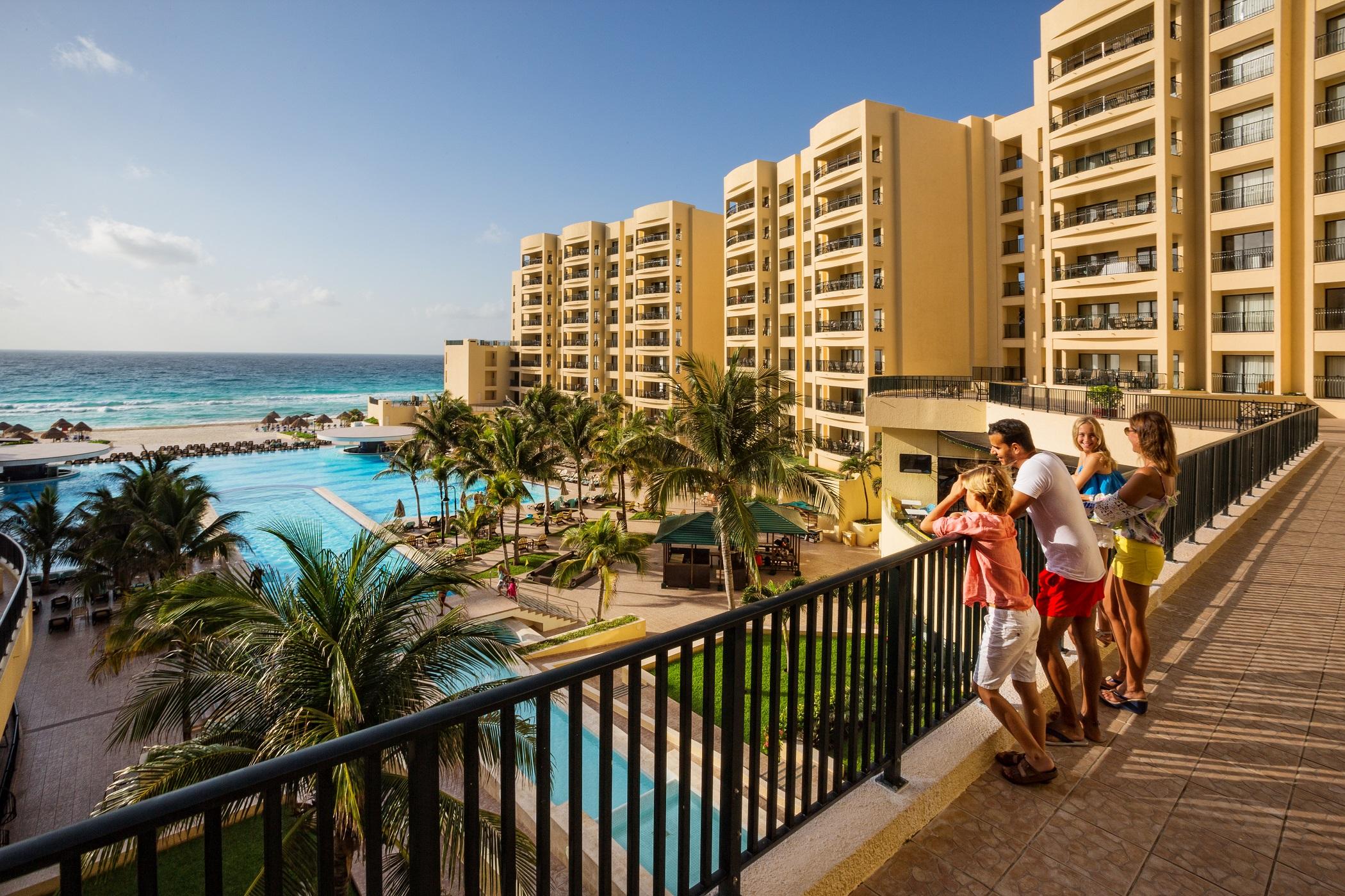 The Royal Sands Resort & Spa Cancún Esterno foto