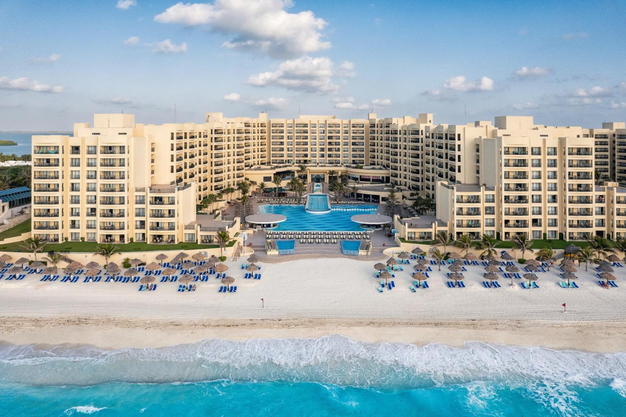 The Royal Sands Resort & Spa Cancún Esterno foto